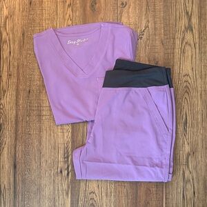 Easy Stretch Women's Purple Scrub Set